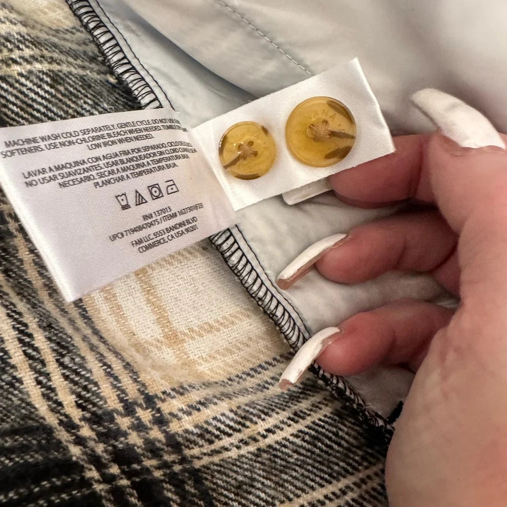 Banana Republic Women Plaid Flannel Shirt Jacket wWith Pockets Button Up SMALL - Picture 15 of 16